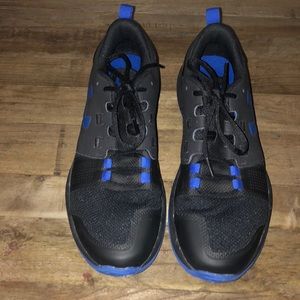 Under Armour Mens size 9.5